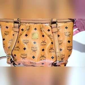 Mcm cognac Vissetos